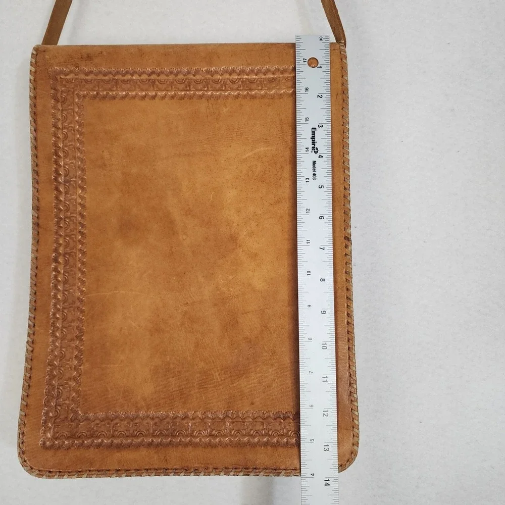 N/A vintage hand